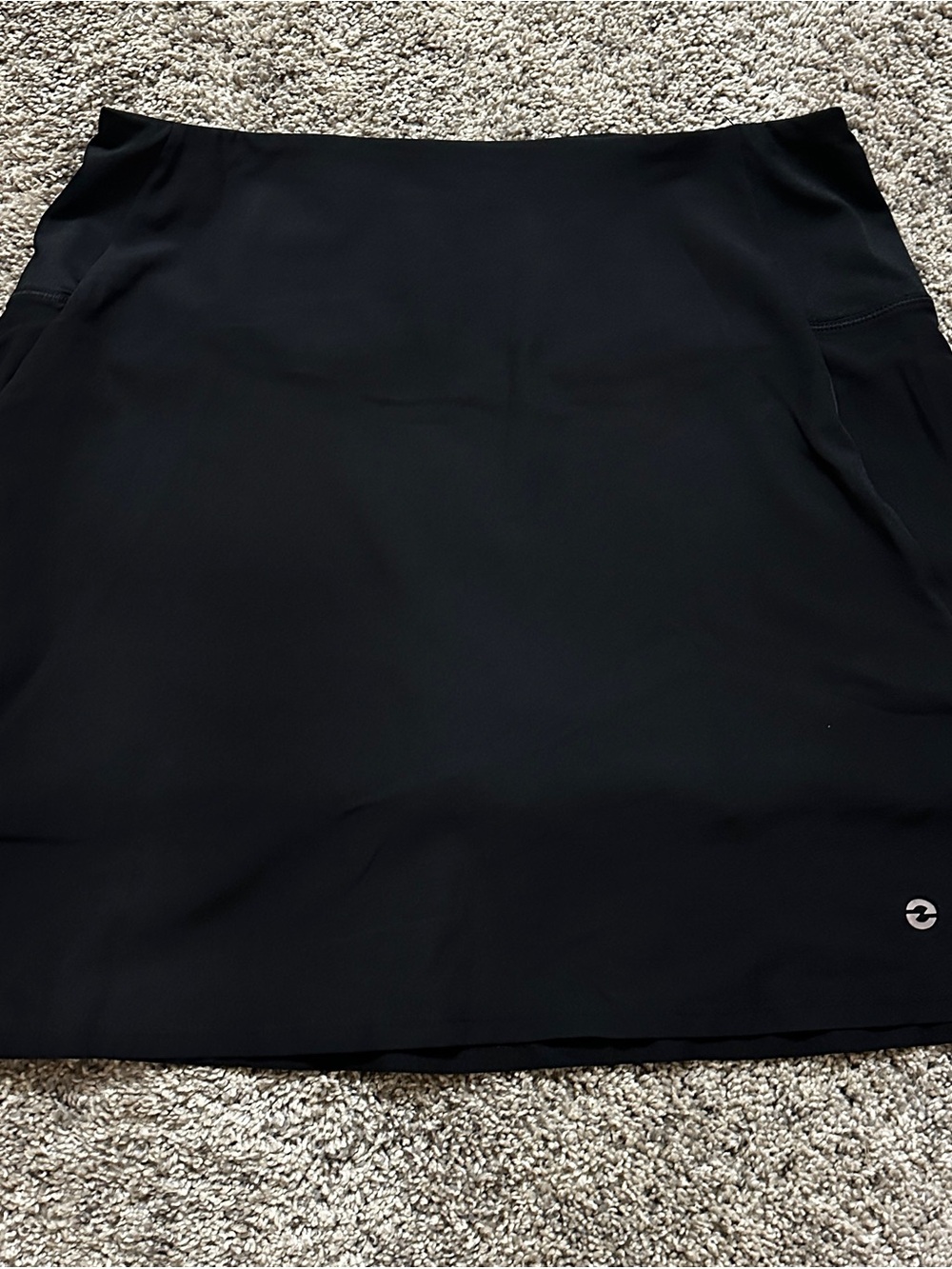 Amazon Etonic Black Athletic Skort medium  with Small Logo